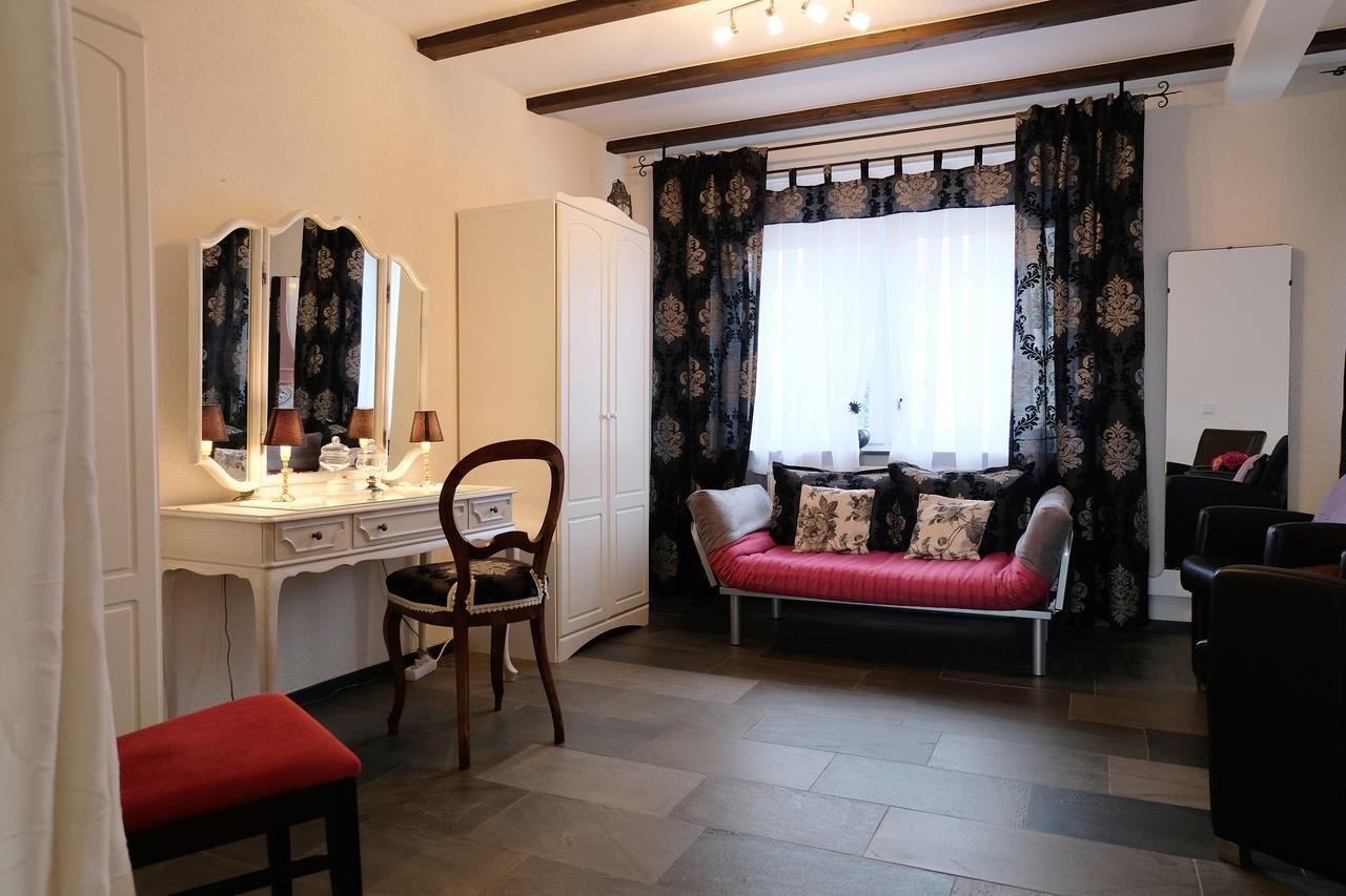 Residenz Am Berg Apartment Leimen  Exterior photo